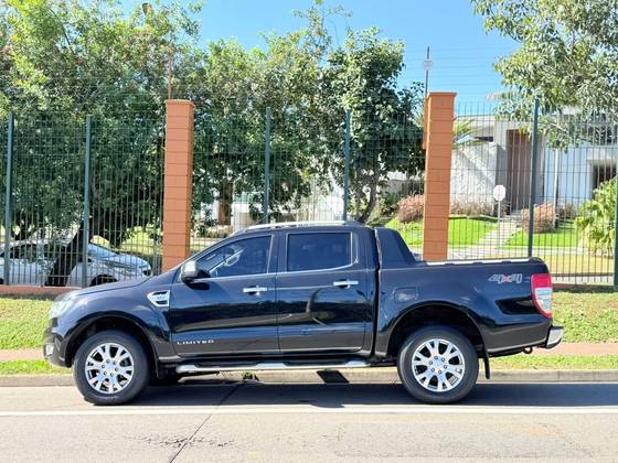 FORD RANGER 3.2 LIMITED 4X4 CD 20V DIESEL 4P AUTOMÁTICO